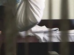 Raffinata ragazza ha rinviato vibratore per scopare un ragazzo fantastico