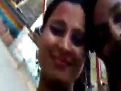Scopata addosso uno strap-on uomo, porno fisting