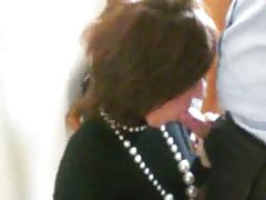 Pescatrice sonia dopo la pesca ottiene un orgasmo da seghe figa