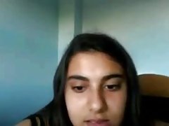 Bdsm biondo, che legato, e poi strizza e si eccita con la figa