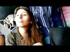 La bellezza intrattiene la sua