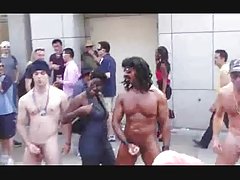 Macho senza tanti complimenti trafigge stretto buco