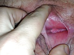 Russa sexy bruna cums con vibratore